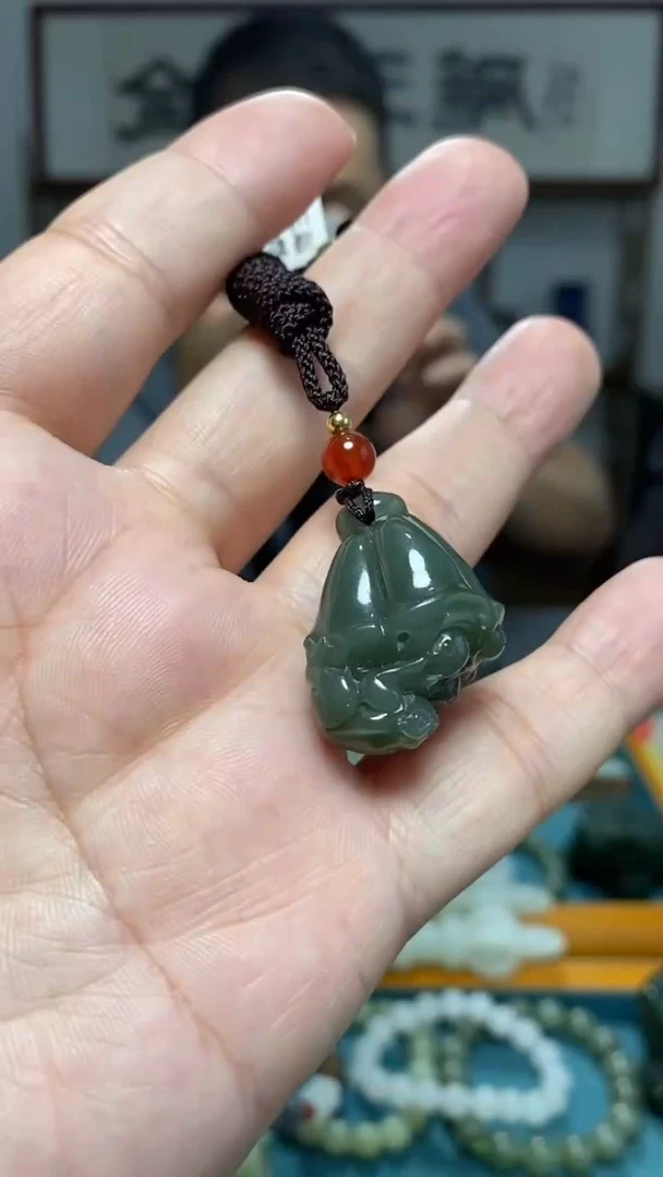 颈饰未镶嵌和田玉15
