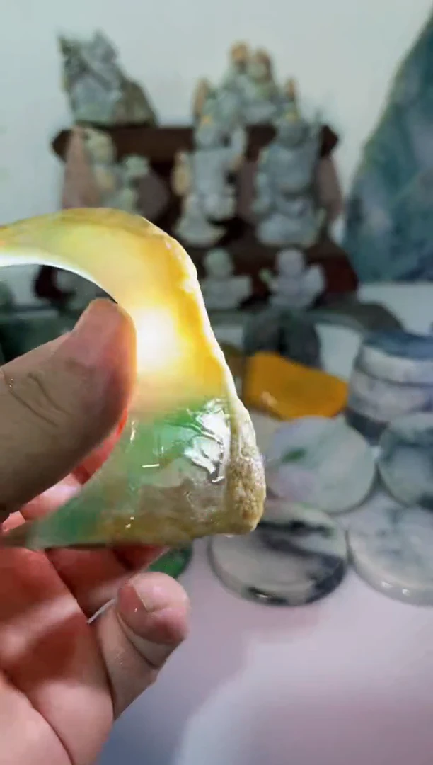 翡翠未镶嵌颈饰全场面绚A货6013