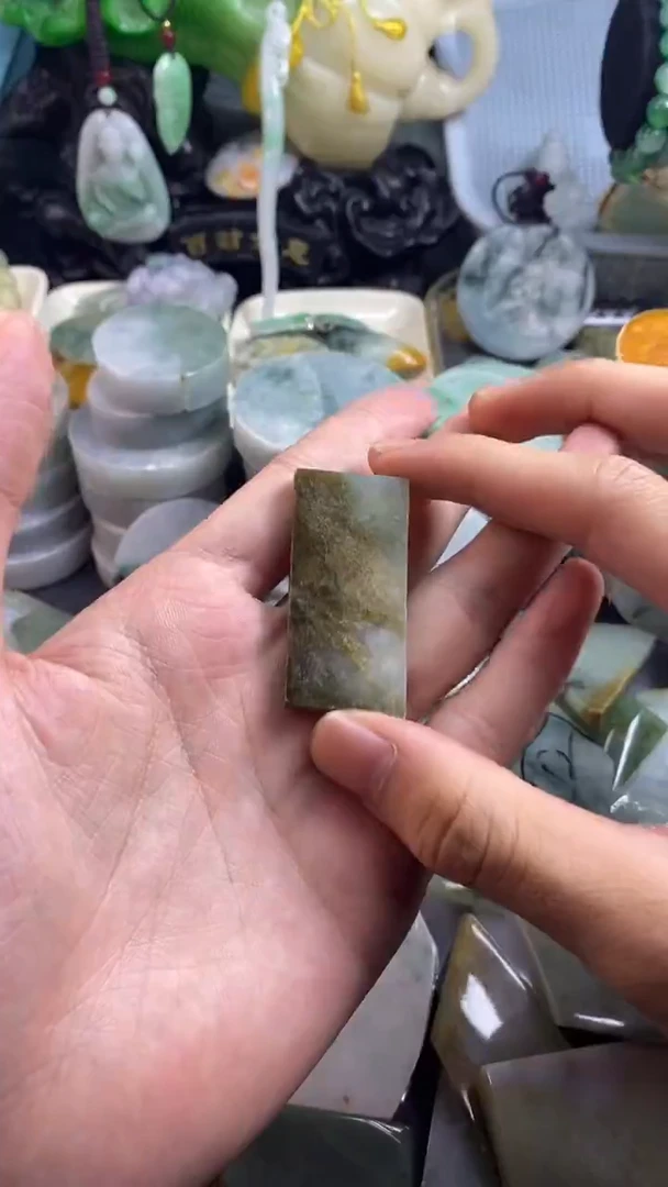 裸石翡翠福利小件直接拍