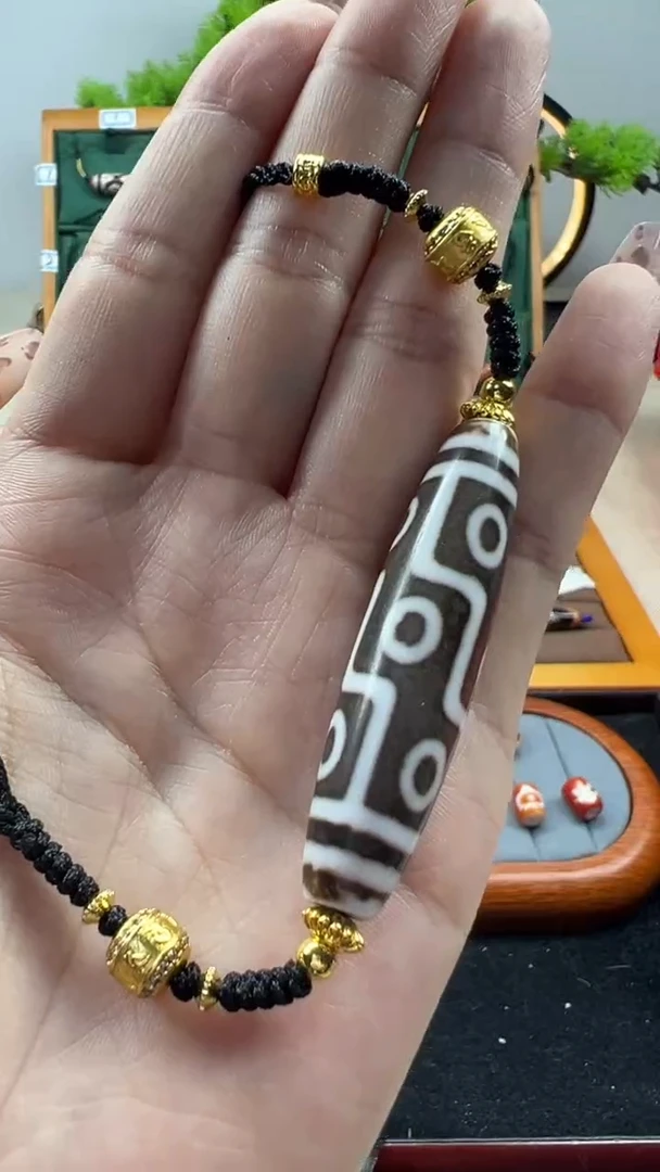 玛瑙/玉髓（覆膜）颈饰合金26.（微瑕）