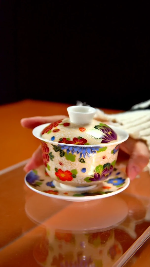 其他陶瓷《言泥陶瓷》万花不落地三才盖碗