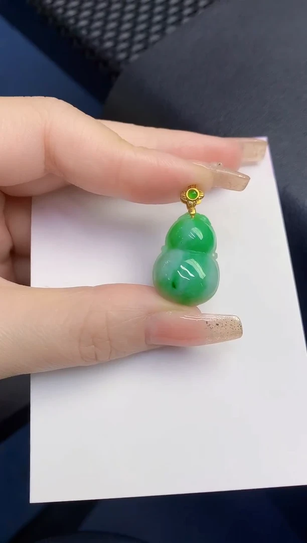 颈饰未镶嵌翡翠缅甸天然翡翠A货