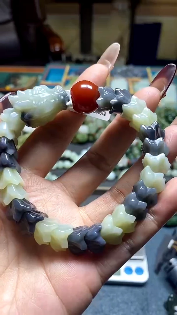 颈饰未镶嵌和田玉多样性拍一发一