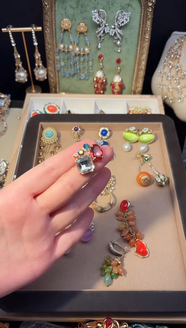 纯铜合金琉璃孤品福福单耳饰