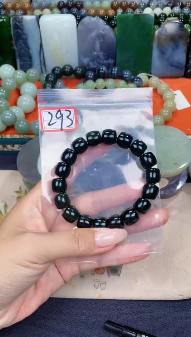 和田玉未镶嵌颈饰和田玉