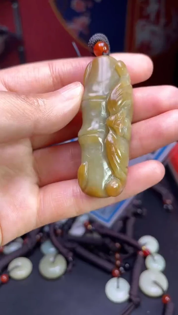 颈饰未镶嵌和田玉123