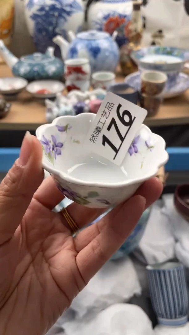 【闪购商品】瓷片176然曦海外工艺品****