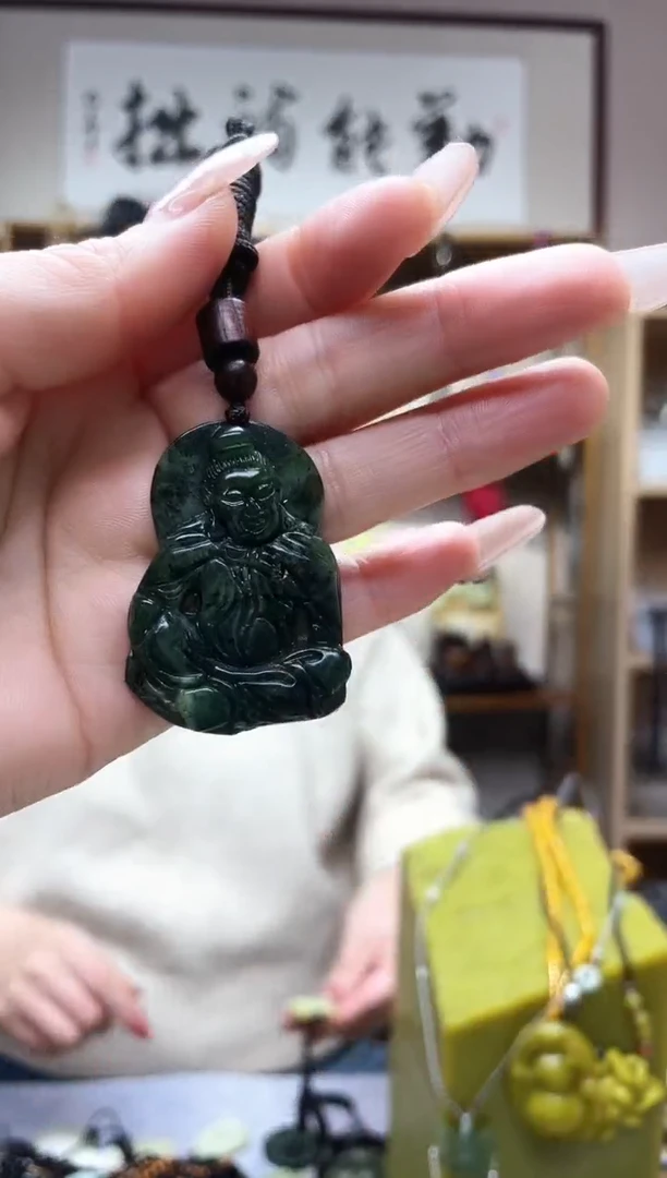 未镶嵌岫玉吊坠·