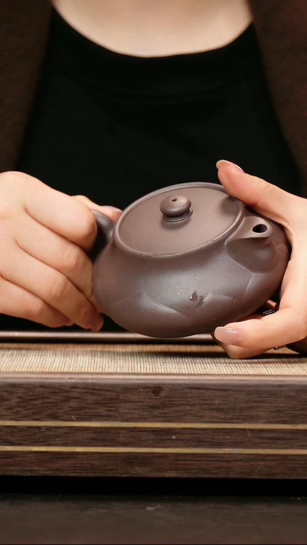 茶壶紫砂吾悦吾 系列  禅莲款