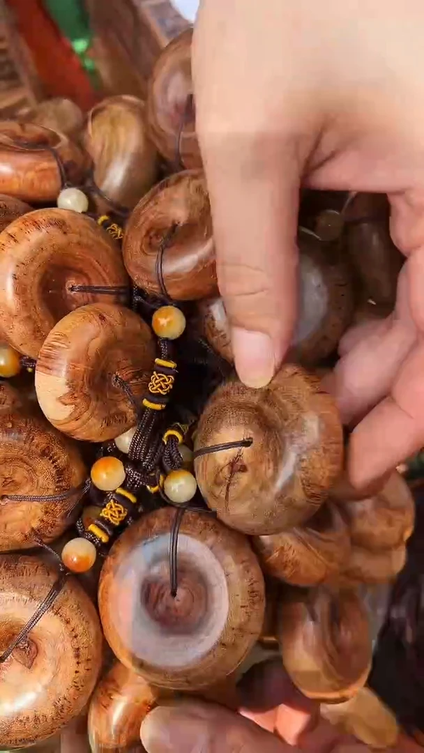 【闪购商品】黄花梨/降香黄檀手串/手链海南黄花梨平安扣发一