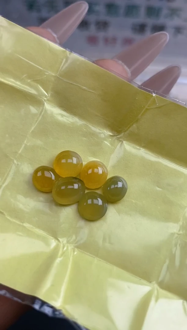 【闪购商品】定制翡翠未镶嵌天然翡翠蛋面99