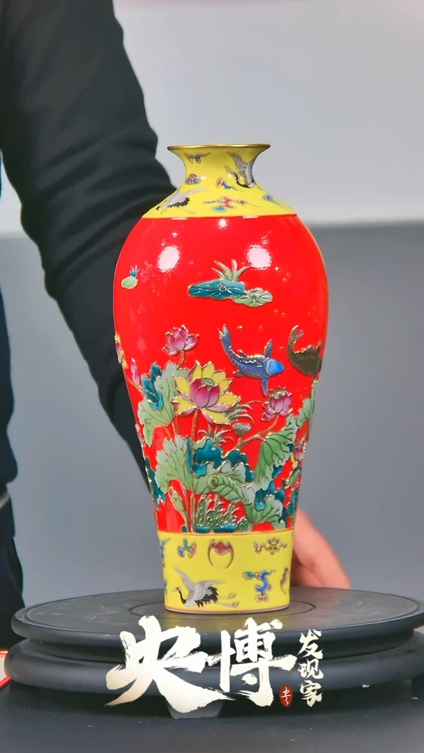 【闪购商品】摆件A031/中国红鱼藻瓶/景德镇摆件