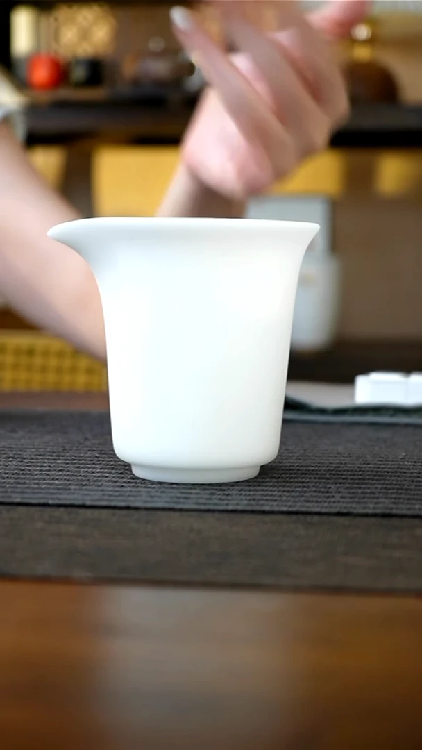 素烧冰种陶瓷公道杯