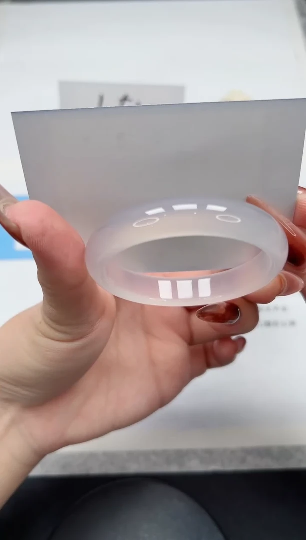 【闪购商品】玛瑙/玉髓手镯未镶嵌60/荔枝52.1