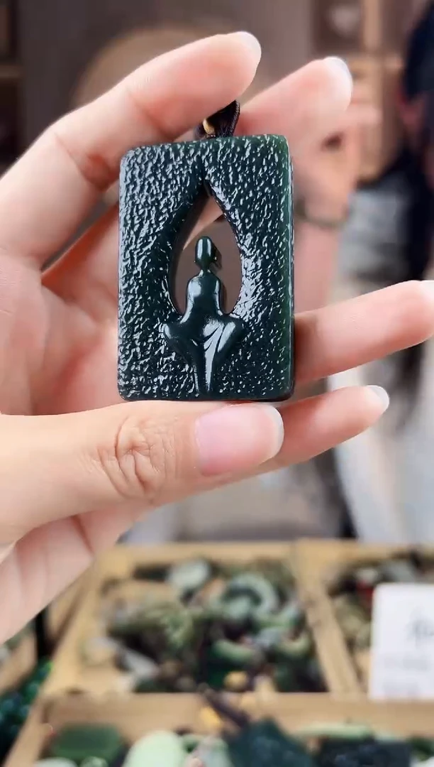 颈饰未镶嵌和田玉拍一发一，多样性发货