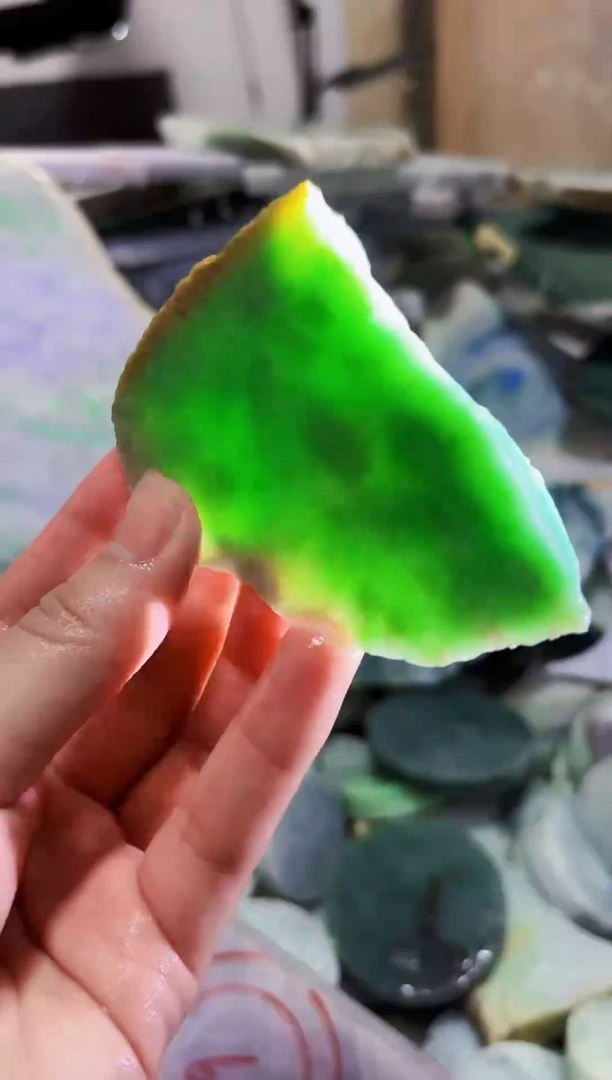 【闪购商品】翡翠颈饰未镶嵌A货白谭1361