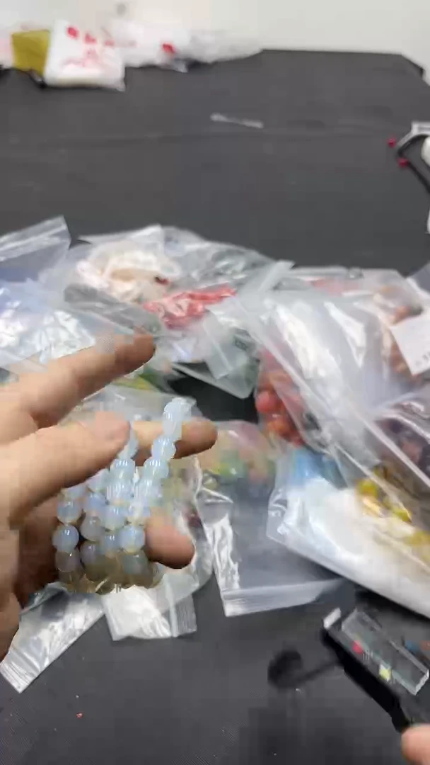 【闪购商品】合成欧泊未镶嵌148手串