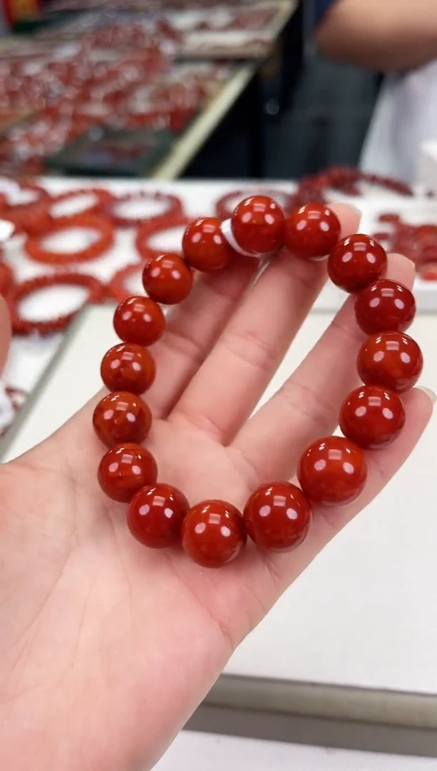 南红玛瑙瓦西手串13+未镶嵌一个/条