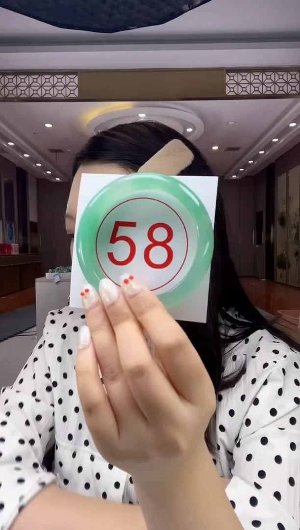 未镶嵌手镯石英质玉58