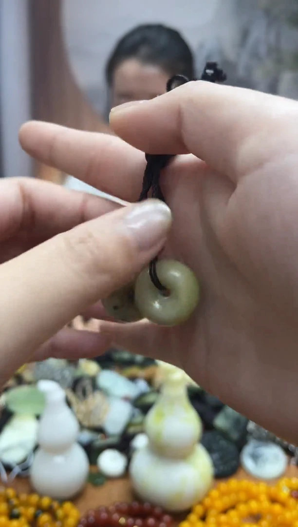 未镶嵌岫玉吊坠多样性发货拍一发一