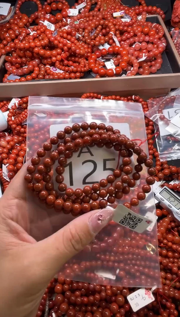 南红玛瑙未镶嵌珠宝奇石A125-6