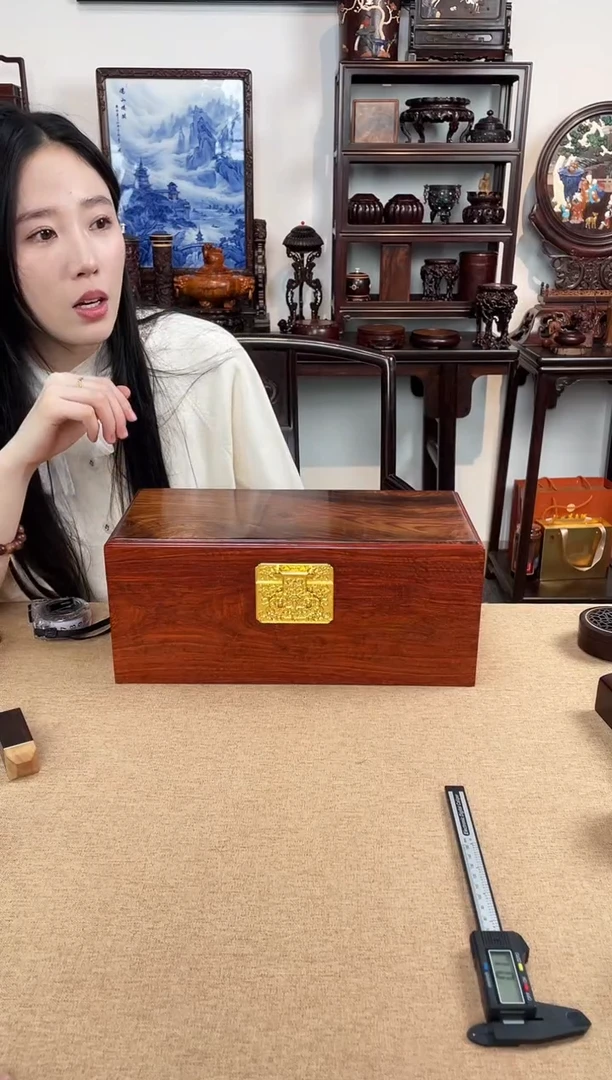 紫檀木类成套家具紫檀嵌花梨珠宝箱