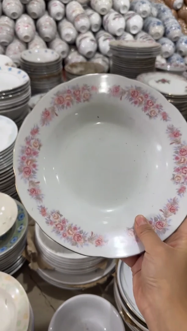 摆件茜****菜深盘23厘米有瑕请慎拍