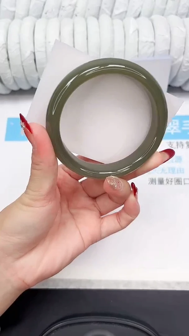 未镶嵌手镯石英质玉98-63.2HSC