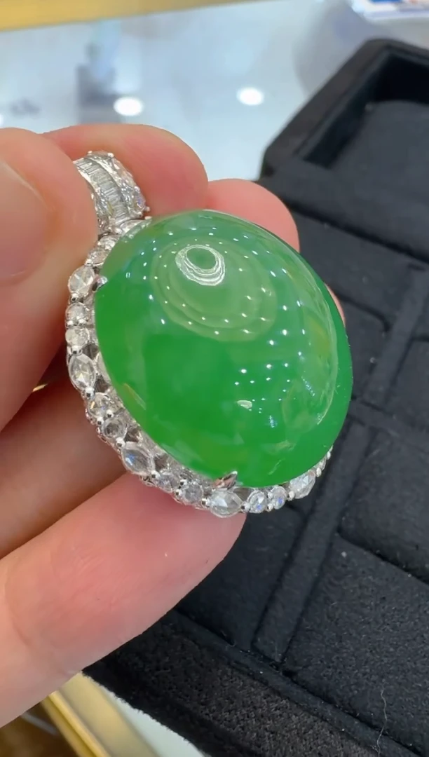 【闪购商品】翡翠吊坠(不含链)18K金镶嵌多样性团购发一件