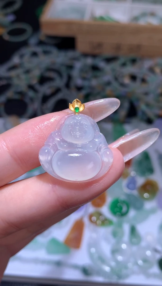 颈饰18K金镶嵌翡翠48小时鉴赏期