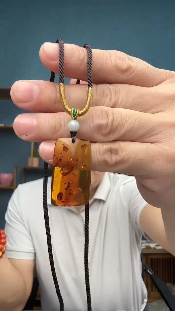 裸石琥珀未镶嵌14（有瑕介意勿拍）
