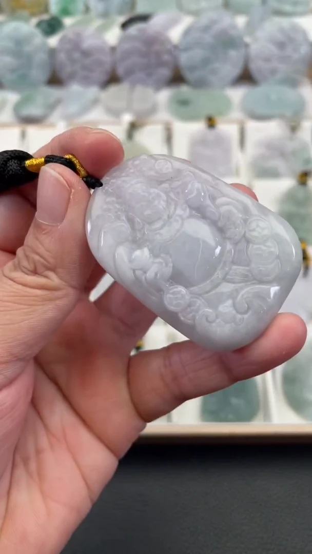 颈饰未镶嵌翡翠天然缅甸翡翠A货32