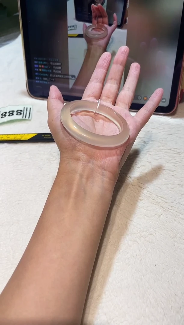 玛瑙/玉髓手镯未镶嵌51.4鉴赏期48小时
