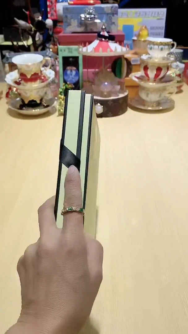 瓷片全场正品   一件不留@@1