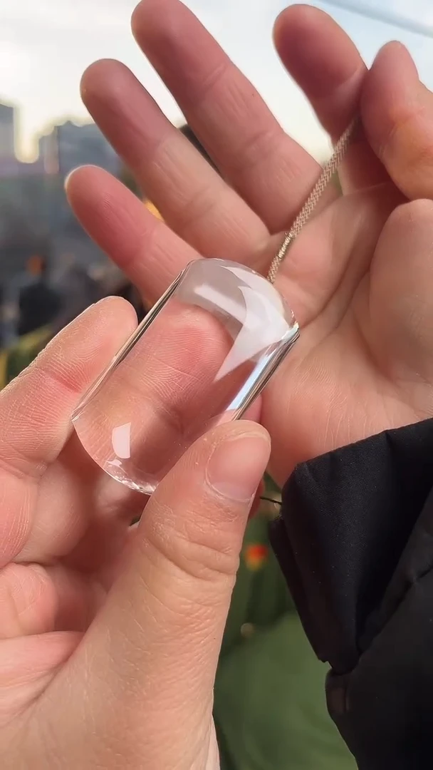 【闪购商品】水晶吊坠(赠链)未镶嵌天然无事牌多样性发一