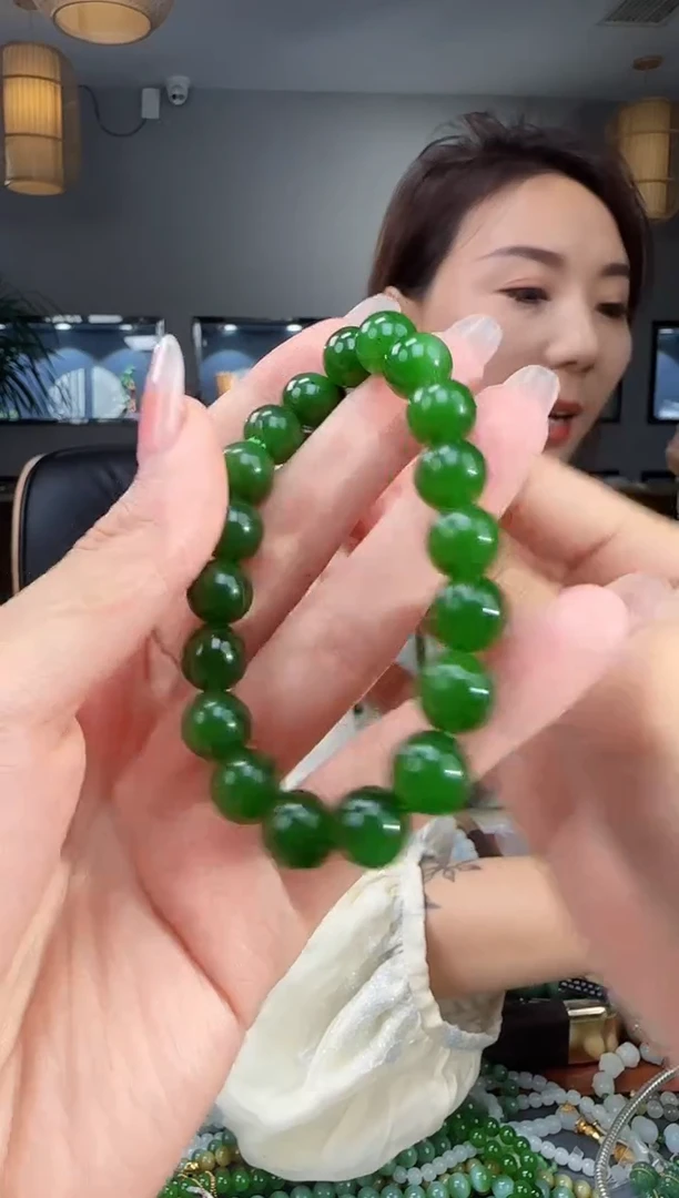 未镶嵌手链和田玉1