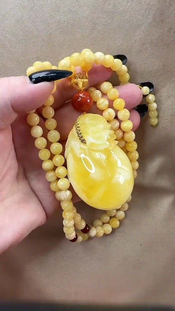 琥珀颈饰未镶嵌吊坠
