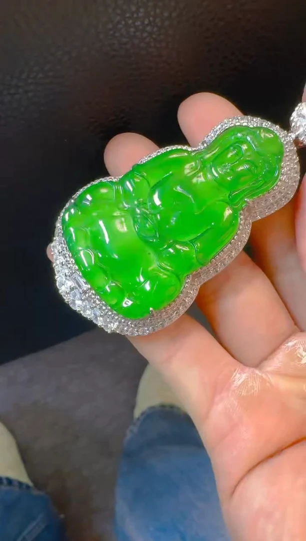 吊坠(赠链)银S925镶嵌翡翠天然A货翡翠