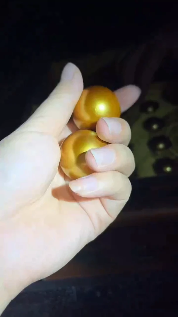 贝壳把件1颗.黄.....