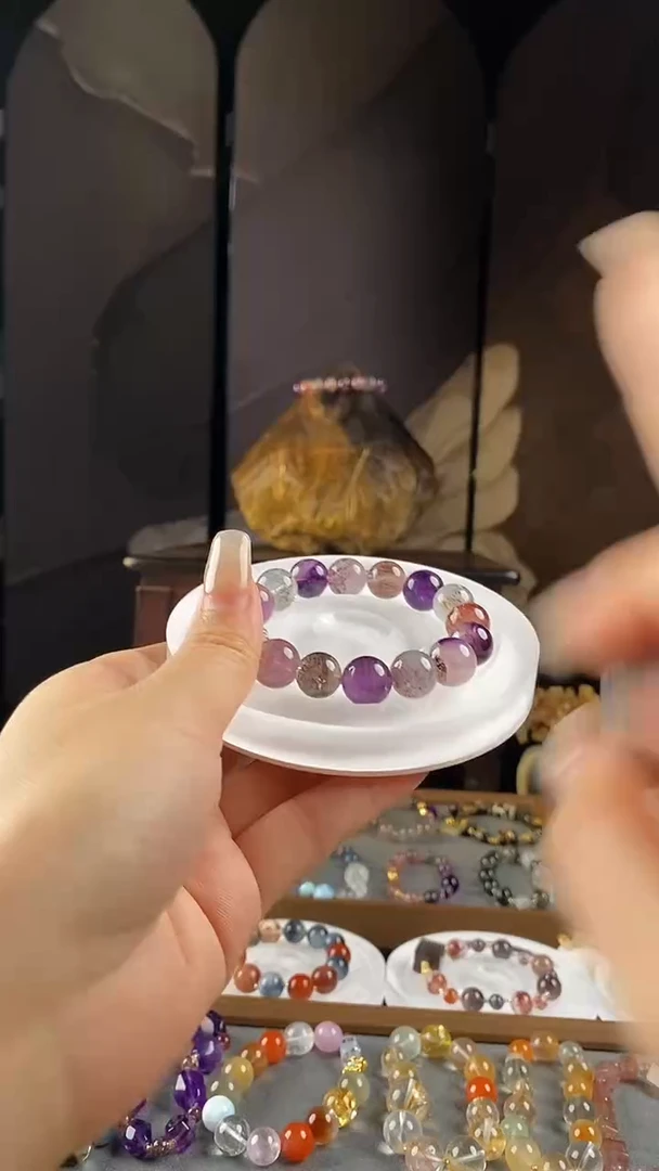 18K金镶嵌手链水晶天然水晶设计款手串