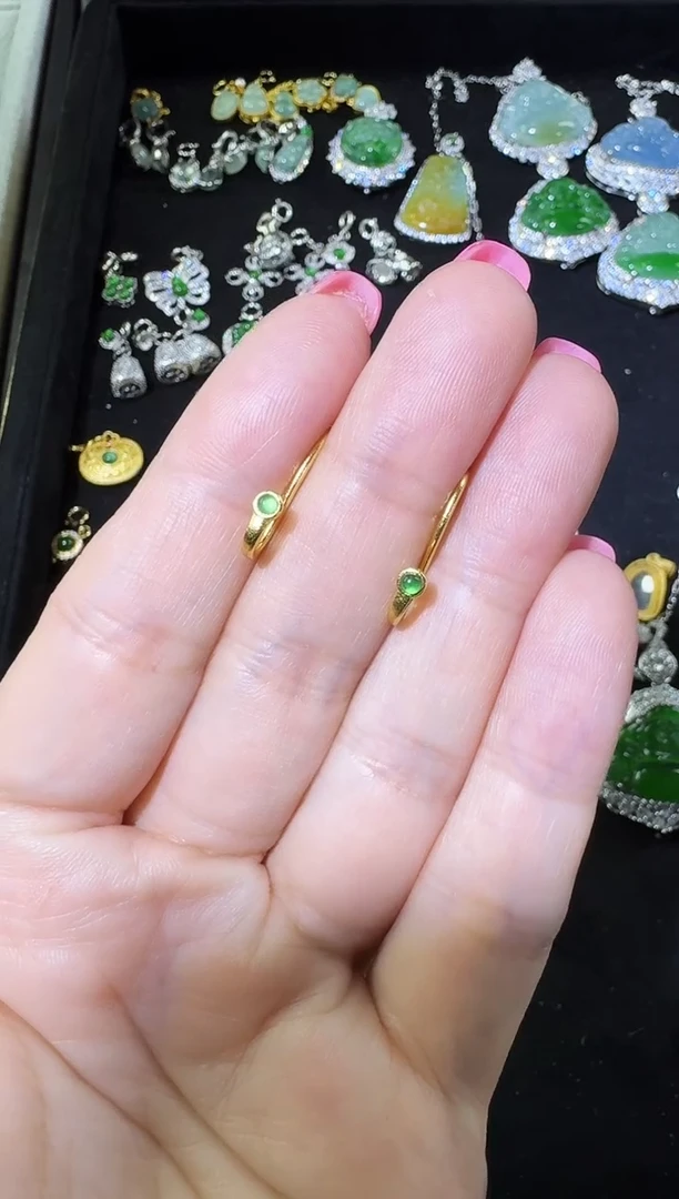 【闪购商品】翡翠耳饰银S925镶嵌耳勾