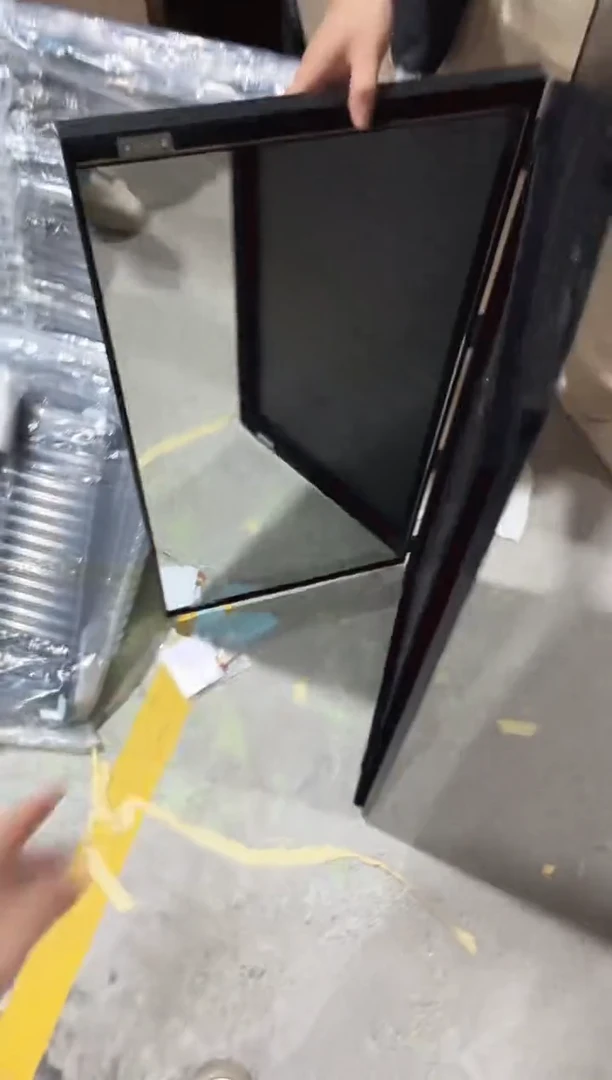 竖款Y***o仓库清仓 默认瑕疵