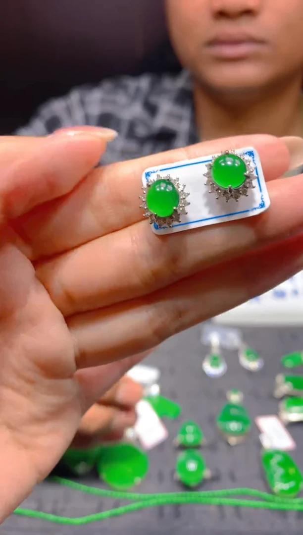 未镶嵌定制翡翠226多样性发货（发其一）