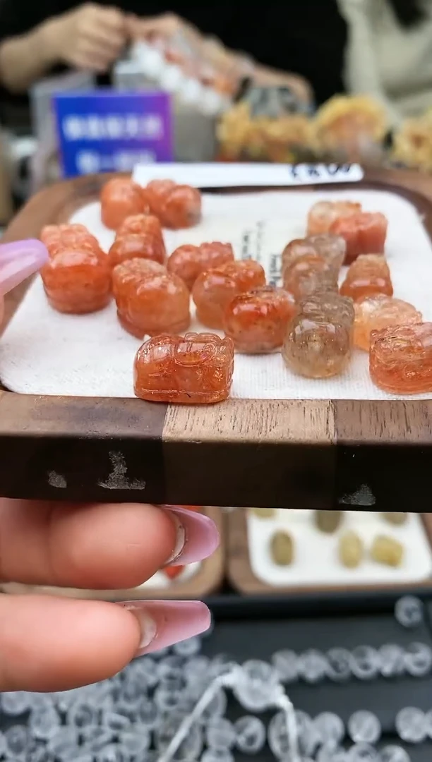 【闪购商品】日光石吊坠(不含链)未镶嵌37a多样性发其一/2.6/1个