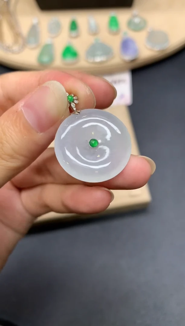 翡翠18K金镶嵌吊坠(不含链)平安扣【无服务费】