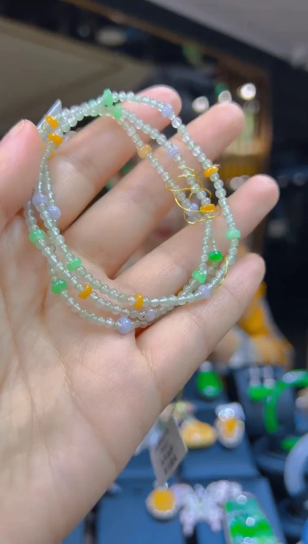 未镶嵌手串翡翠254（多样性发其一）