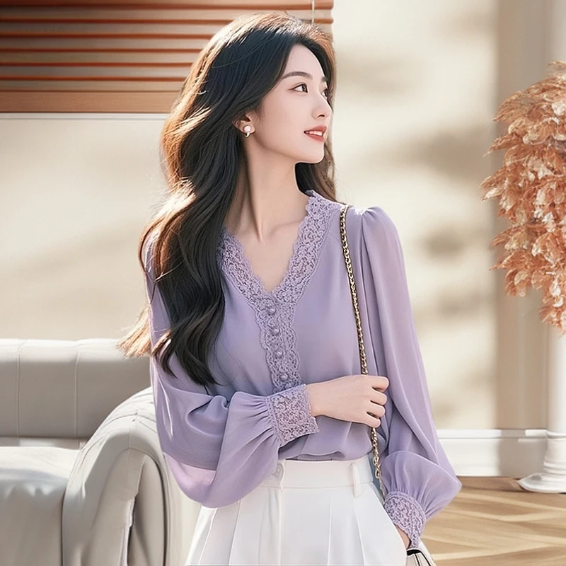 法式高级感气质v领蕾丝长袖衬衫女春季新款洋气独特超好看小上衣