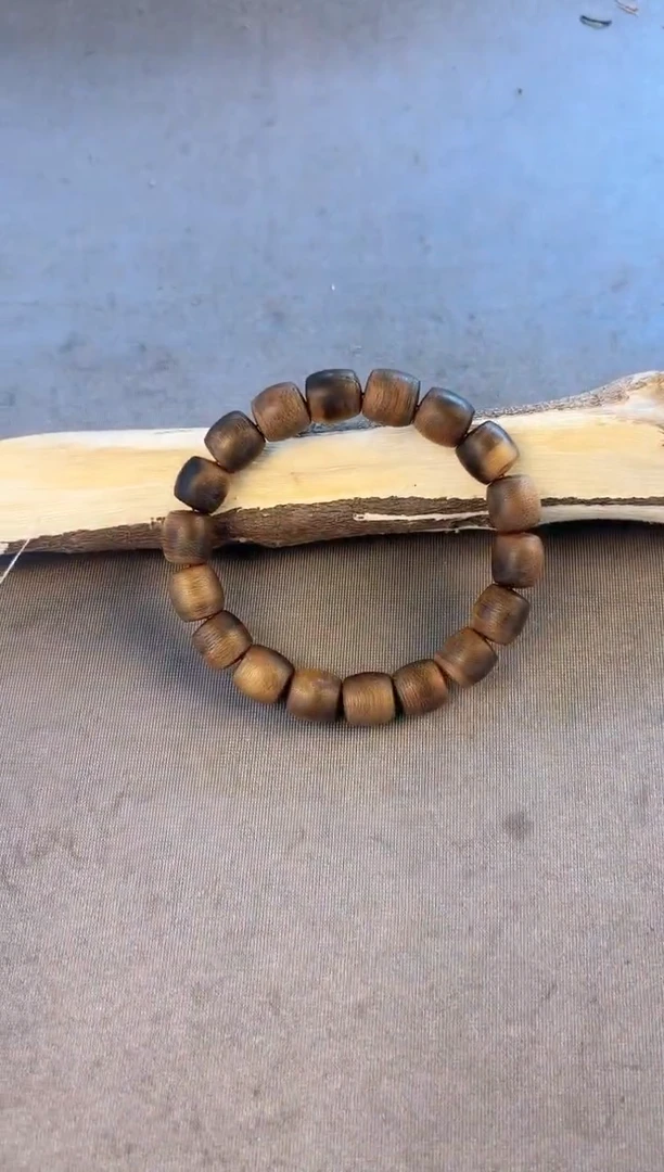 沉香沉香碎屑富森红土11鼓珠单圈沉18克+多样性发一