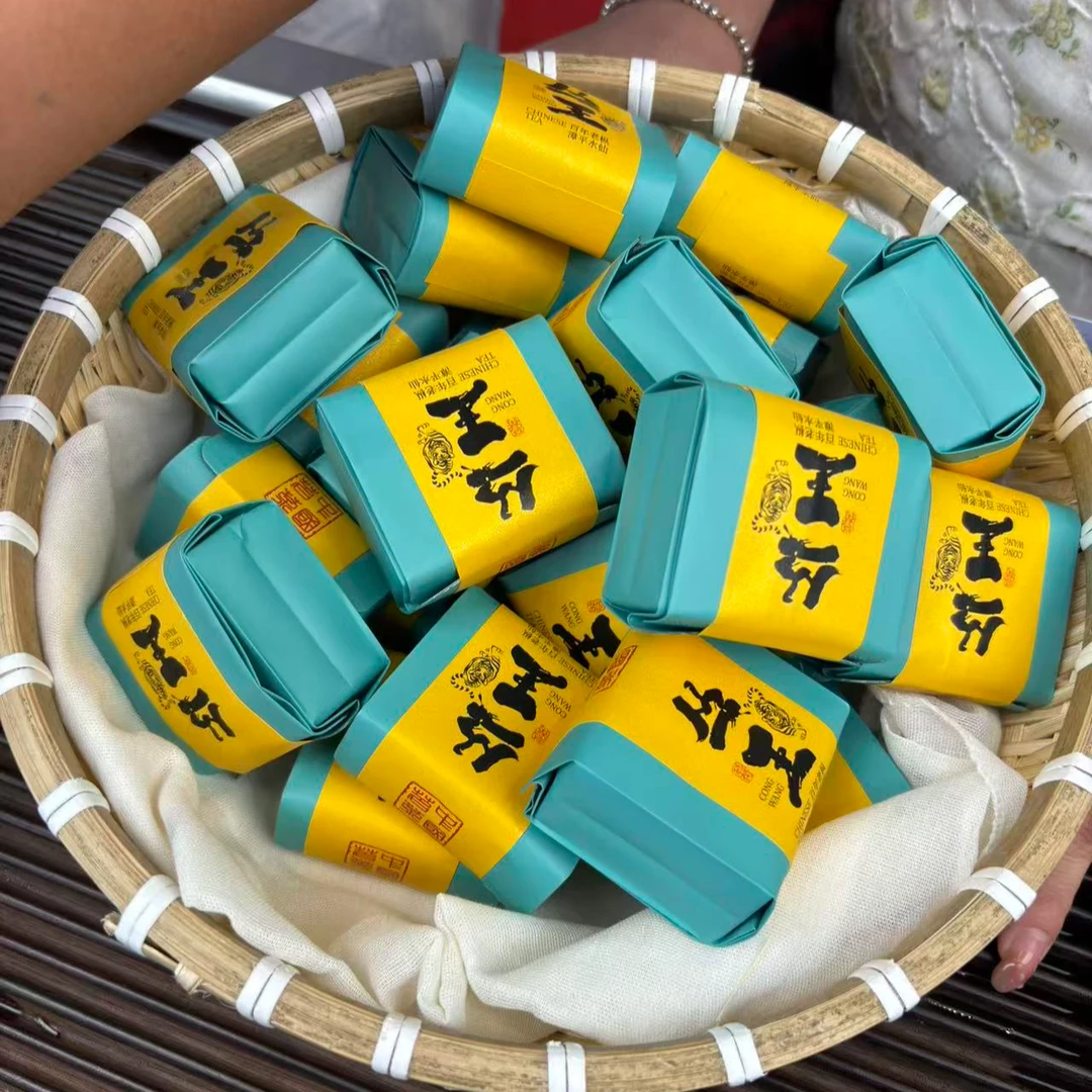 漳平水仙丛王奶香兰香醇郁耐泡手工乌龙茶