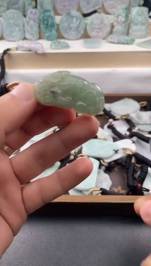 颈饰未镶嵌翡翠25/11/10/.44